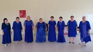 Исполняет женская вокальная группа «Бабье лето»   Валентина Жукова «Дороги России»