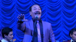 Ногайская песня "Йырлаш ярым йырынъды" поёт Яхъя Кудайбердиев.