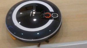 LG Hom-Bot (Roboking), il robot aspirapolvere - IFA Berlino 2010