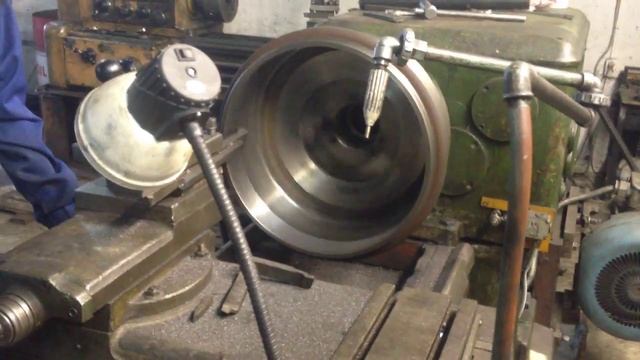 Проточка тормозных барабанов на токарном станке 1к62
