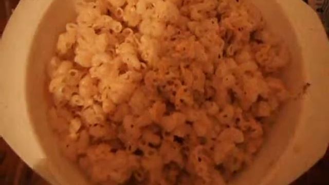 Рожки с сыром и сметаной в микроволновке смотреть онлайн