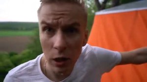 НАШЛИ БРОШЕННЫЙ ДОМ НА КОЛЁСАХ В ЛЕСУ. МАКС ВАЩЕНКО В УЖАСЕ ОТ УВИДЕННОГО В ДОМЕ