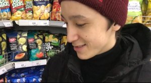 ЧЕЛЛЕНДЖ ПРОЖИТЬ НА 100 РУБЛЕЙ / ЧТО КУПИТ СТУДЕНТ НА 100 РУБЛЕЙ ?