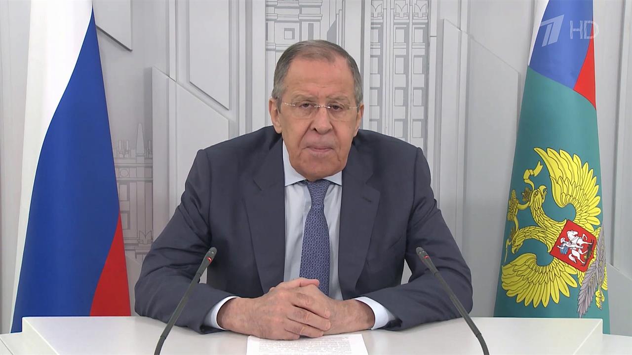 О международном праве Сергей Лавров говорил в видеообращении к участникам ПМЮФ