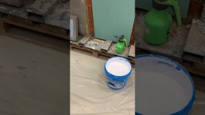 Нанесение защитной краски Colorite Beton