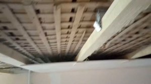 Как закрепить лист ГСП на потолок одному без спец. Оборудования.