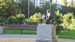 Памятник Фаине Раневской / фонтан «Мальчик и гуси» / Санкт – Петербург.