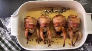 Перепела запеченные в беконе с апельсином