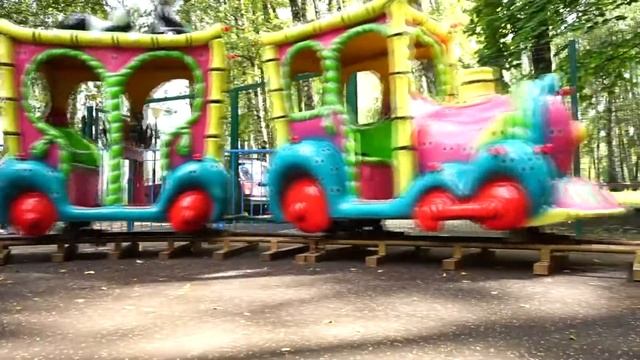 Аттракцион "Железная дорога" смотреть онлайн