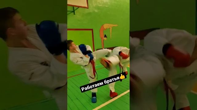 работаем братья таэквондисты #спорт#гомель#торнадо#таэквондо#попмма#спортсила#отработкакомбинаций