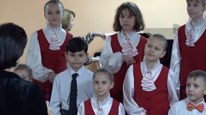 "НА МЕЛЬНИЦЕ ЖИЛ КОТ". Е. АДЛЕР, М. КАРЕМ. ИСПОЛНЯЕТ ХОР "КАПЕЛЬ"