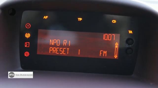 Ford Fiesta 1.6 120PK Titanium 5Drs *6 maanden Bovag garantie | Distributieriem 2018 v.v | Lm-velge смотреть онлайн