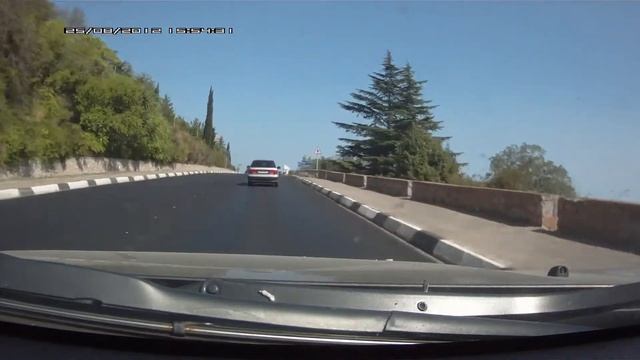 Дорога на Ялту. Поворот на Форос. смотреть онлайн