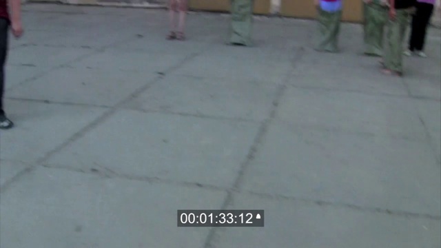 Новая разновидность футбола - футбол в мешках смотреть онлайн