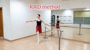 Battement Frappé | VAGANOVA vs RAD vs CECCHETTI