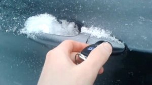 Видео: Как открыть машину ключом?