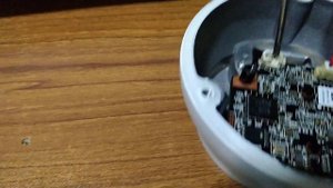 Uňv(Uniview Ip camera Reset)