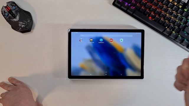 Samsung Galaxy Tab A8 Живой Взгляд и Аксессуары: Что нового? смотреть онлайн