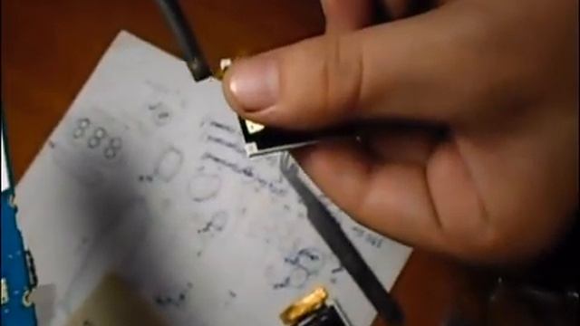 Замена дисплея Samsung GT-E1080i смотреть онлайн