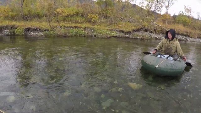 Сплав, общение с оленеводом на р. Мал. Кара. смотреть онлайн