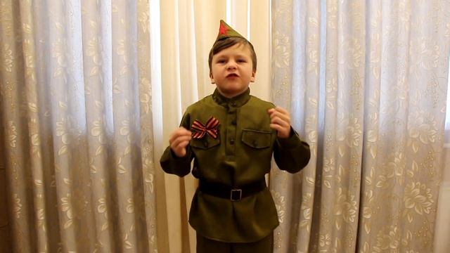 #читаемовойне Комков Роман, 8лет, МКОУ Палехская СОШ, 2Б кл., Л. Протасов "Россиюшка"