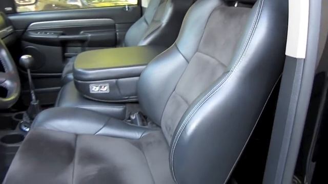 2004 Dodge Ram SRT-10 6-spd Start Up, Exhaust, and In Depth Tour смотреть онлайн