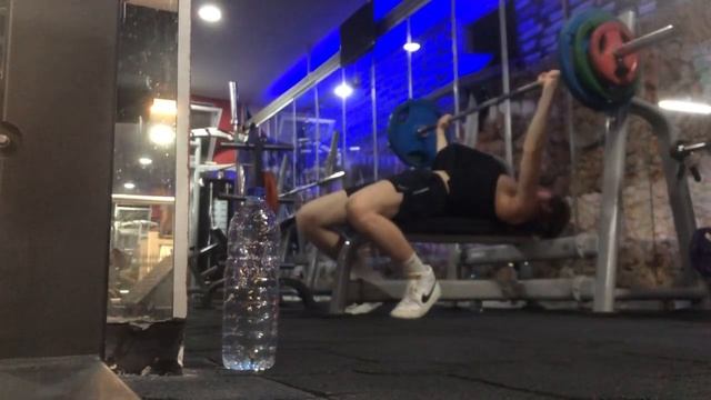 Жим штанги лежа на брусок 10см 3*2 – 90 смотреть онлайн