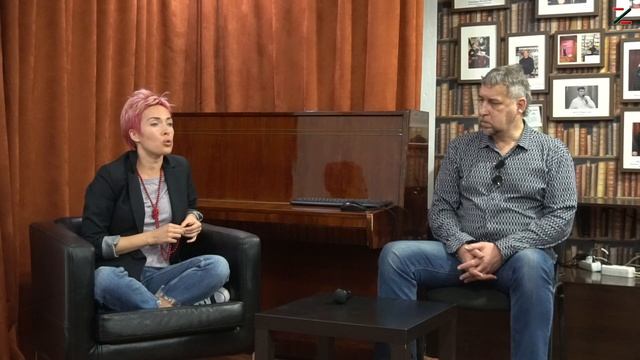 София Осоченко. Йога в эпоху мобильности. 23.09.19. смотреть онлайн