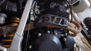 XR400 Непонятный стук звук в двигателе, ГРМ автоматический натяжитель  Strange knocking sound  XR40