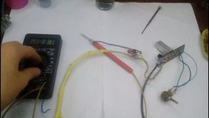 Индикатор пониженного напряжения!!!Своими руками.