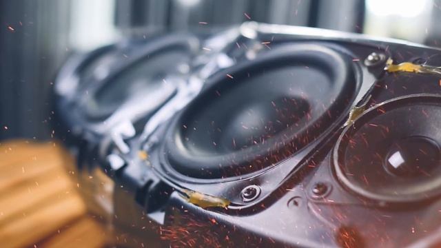 БАТЯ прокачал САМУЮ ДОРОГУЮ подделку JBL! Китайцы, учитесь.. смотреть онлайн