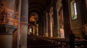 Церковь Нотр Дам ла Гранд Пуатье Франция