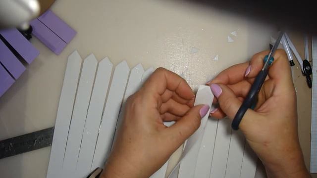 Ваза для цветов из пластиковой бутылки и глитерного фоамирана смотреть онлайн