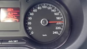 Volkswagen Polo Sedan 1.6 105 hp.5 МТ. Разгон максимальная скорость. Acceleration top speed