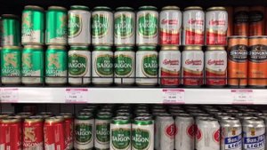 ВЬЕТНАМ. НЯЧАНГ. Ночной Рынок в Нячанге и Торговый центр в Нячанге.