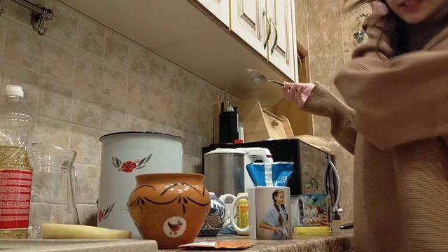 ГОТОВИМ ШОКОЛАДНЫЕ УГЛИ В МИКРОВОЛНОВКЕ ЗА 5 МИНУТ смотреть онлайн