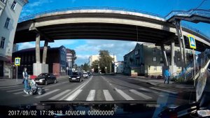 Не сдал на права! Поворот не показал на перекрестке. Улица. Свердлова.