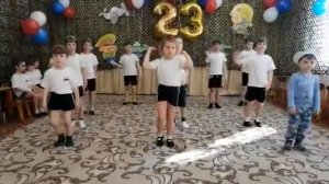 Физкультурная разминка "Идет солдат по городу"