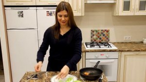 САЛАТ с КРАСНОЙ ИКРОЙ, креветками, рыбой и цитрусовыми!