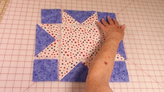 How To Sew A Beginner Eight-Point Star Quilt Block | Star Table Runner смотреть онлайн