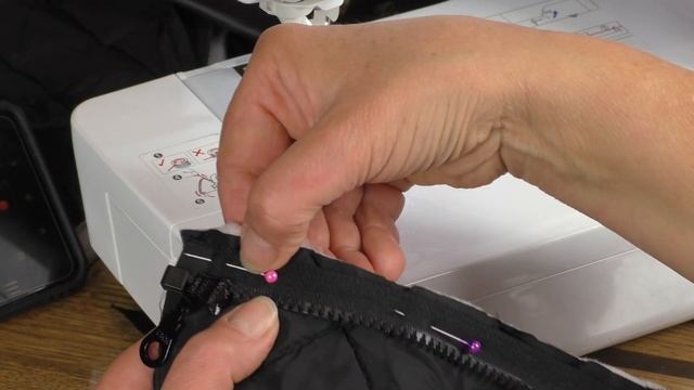 Одежда для собаки своими руками. Пошив прогулочного комбинезона для собаки. Часть 2. смотреть онлайн