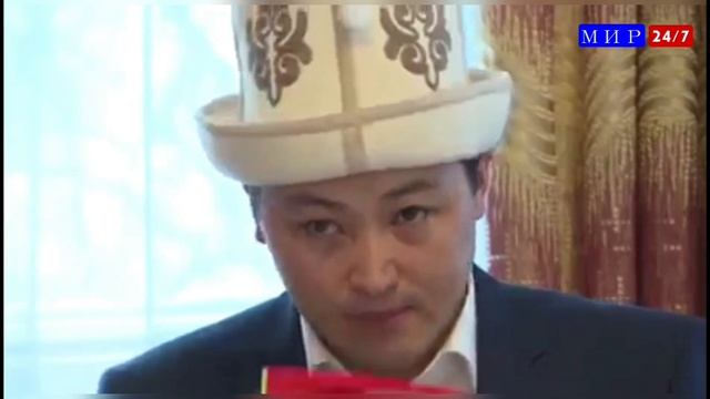 Премьер Марипов прослезился в доме престарелых смотреть онлайн