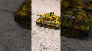 танк Heng Long German Tiger Pro масштаб 1:16