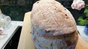Хлеб на закваске Левито Мадре с добавлением сыра.