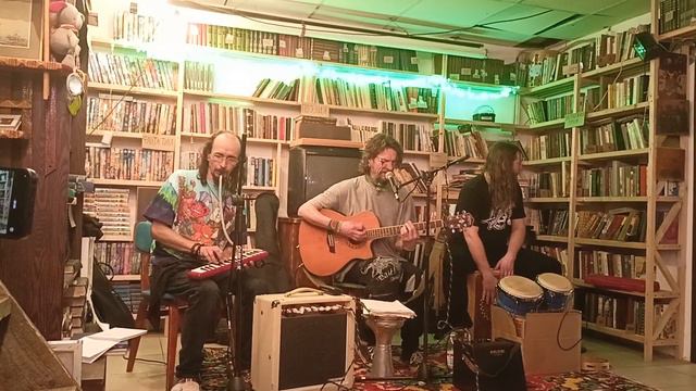 Жолуди Ветра - Йо мирный воин смотреть онлайн