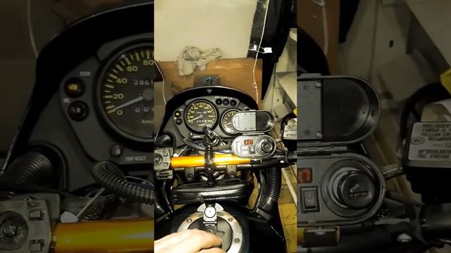 Kawasaki kle anhelo 250 смотреть онлайн