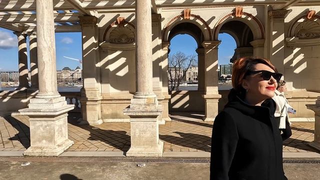 КАК МЫ ПОДНЯЛИСЬ НА САМОЕ ВЫСОКОЕ МЕСТО В БУДАПЕШТЕ.СМОТРИМ ДОСТОПРИМЕЧАТЕЛЬНОСТИ. смотреть онлайн