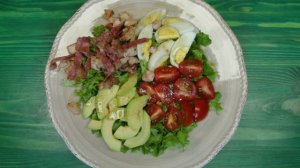 Healthy Meal Plan To Cook At Home  - Rainbow Salad, Ultimate Cobb Salad,  Meatballs with Veggie