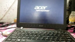 How to upgrade ssd Acer netbook, upgrading into solid state drive, it's very quick and easy