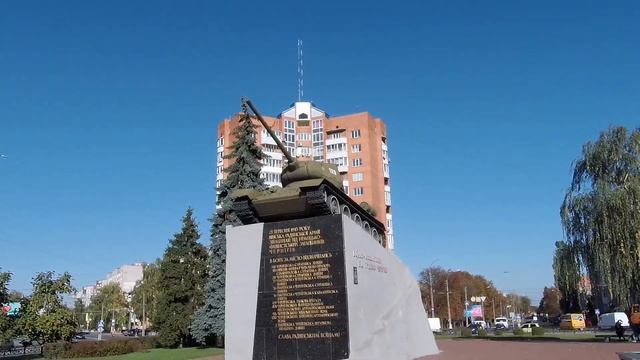 Чернигов Площадь Победы смотреть онлайн